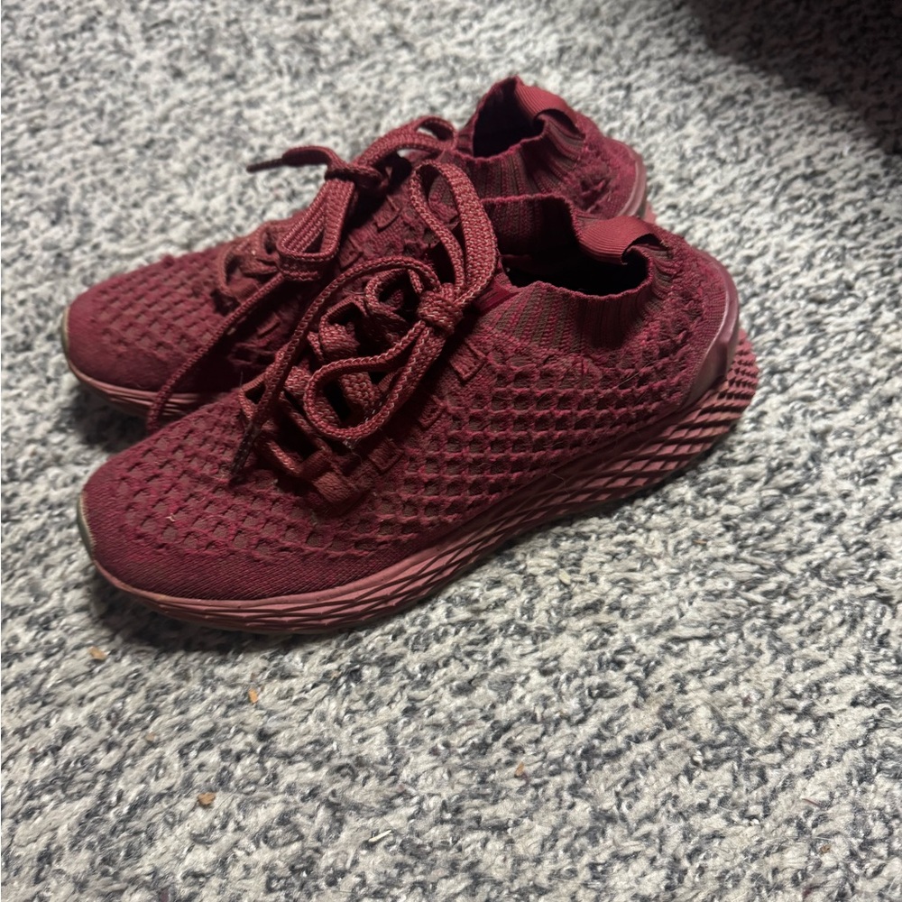 Nobull heather red Knit Sneakers